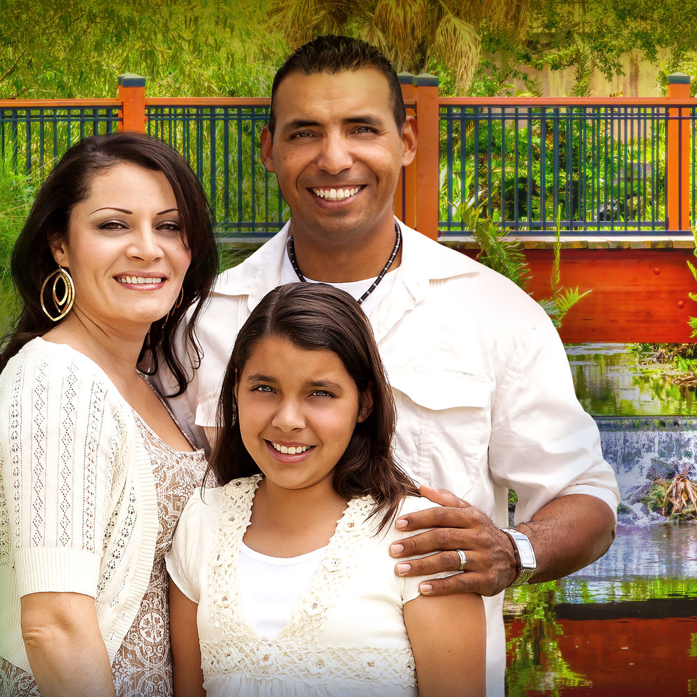 CNH_CampaignCollage_r1_7_Insetsquare